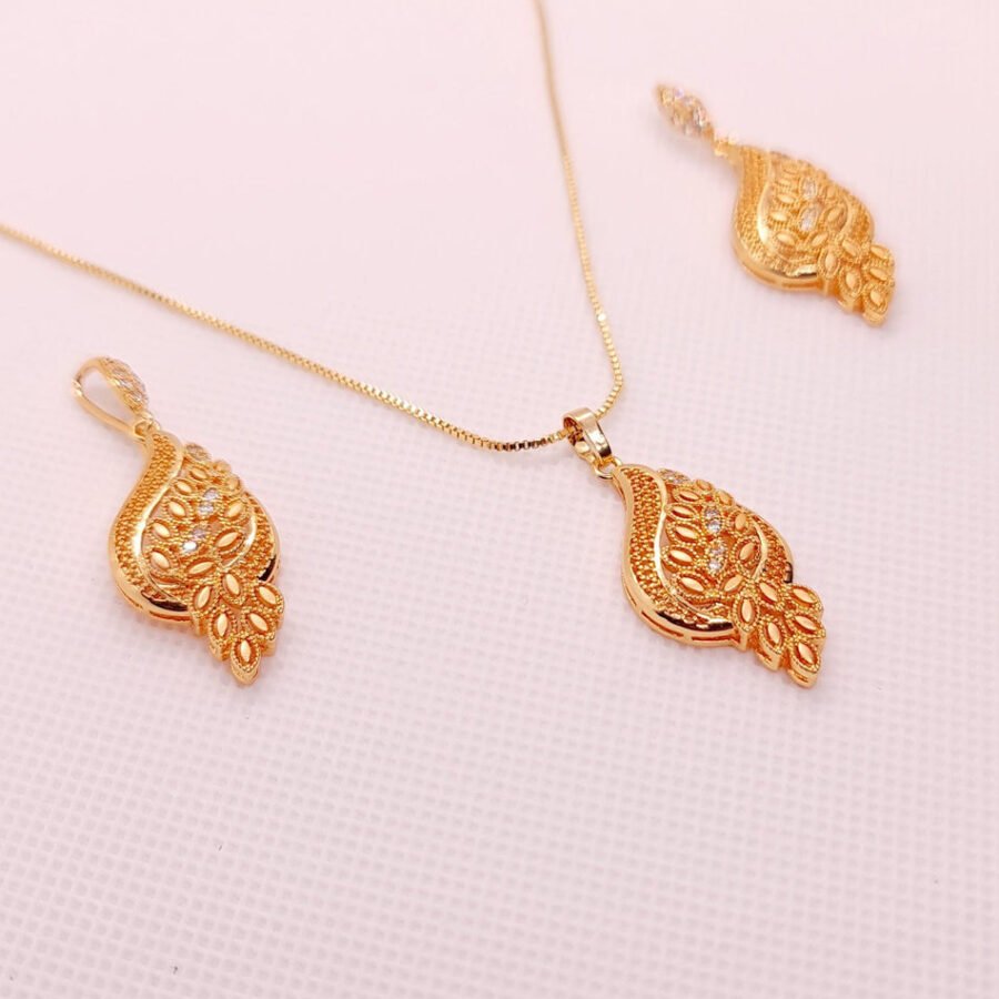 Gold-Jewelry-Set