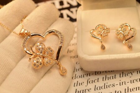 heart locket